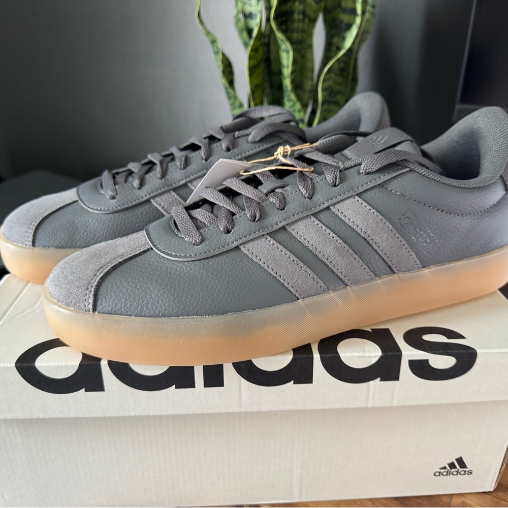 Adidas Men's VL Court 3.0 Gray Sneakers